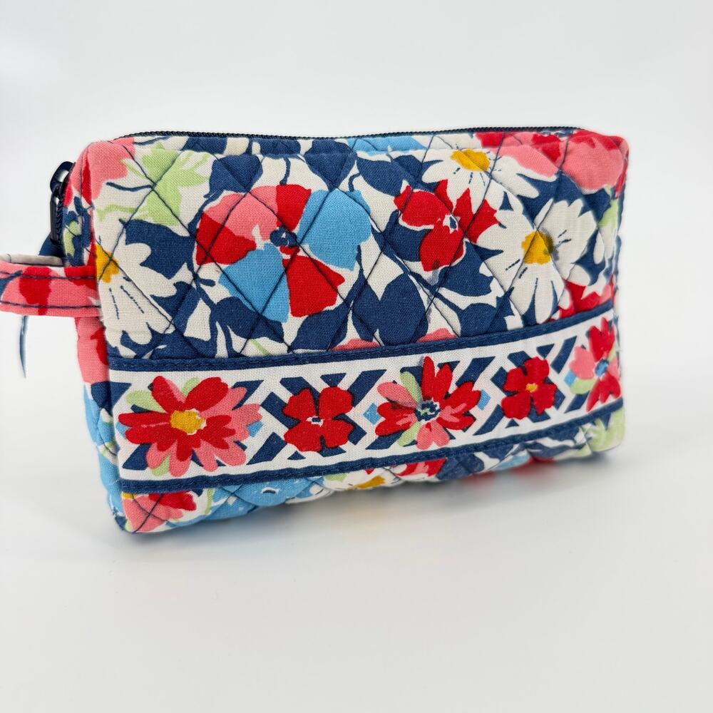 Vera Bradley Summer Cottage Quilted Cosmetic Makeup Bag Travel Zip Pouch Floral